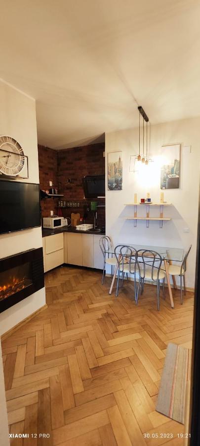 ブラショフOld Town Cozy Flatアパートメント 部屋 写真